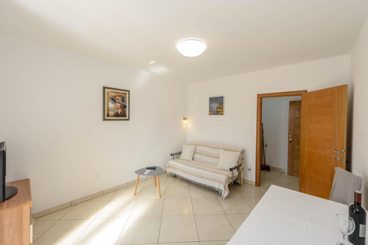 Apartments Milar Rovinj Buitenkant foto