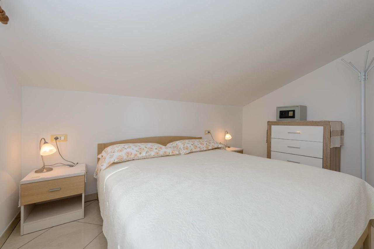 Apartments Milar Rovinj Buitenkant foto